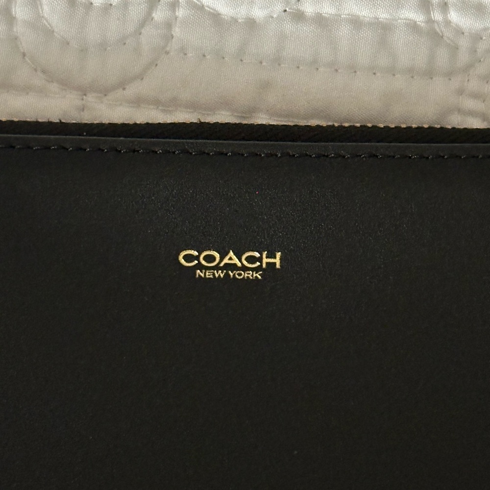 Coach Plaza Bag - Picture 6 of 13